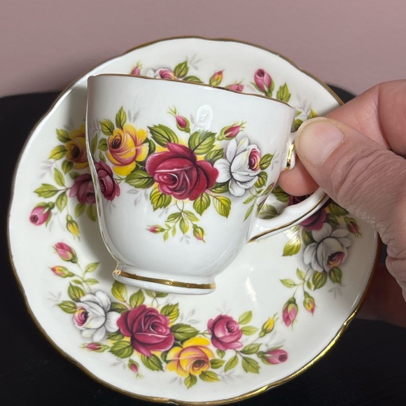 Duchess Fine China Teacup and Saucer Set: Small Tea Party Decor
More avail - Picture 7 of 7